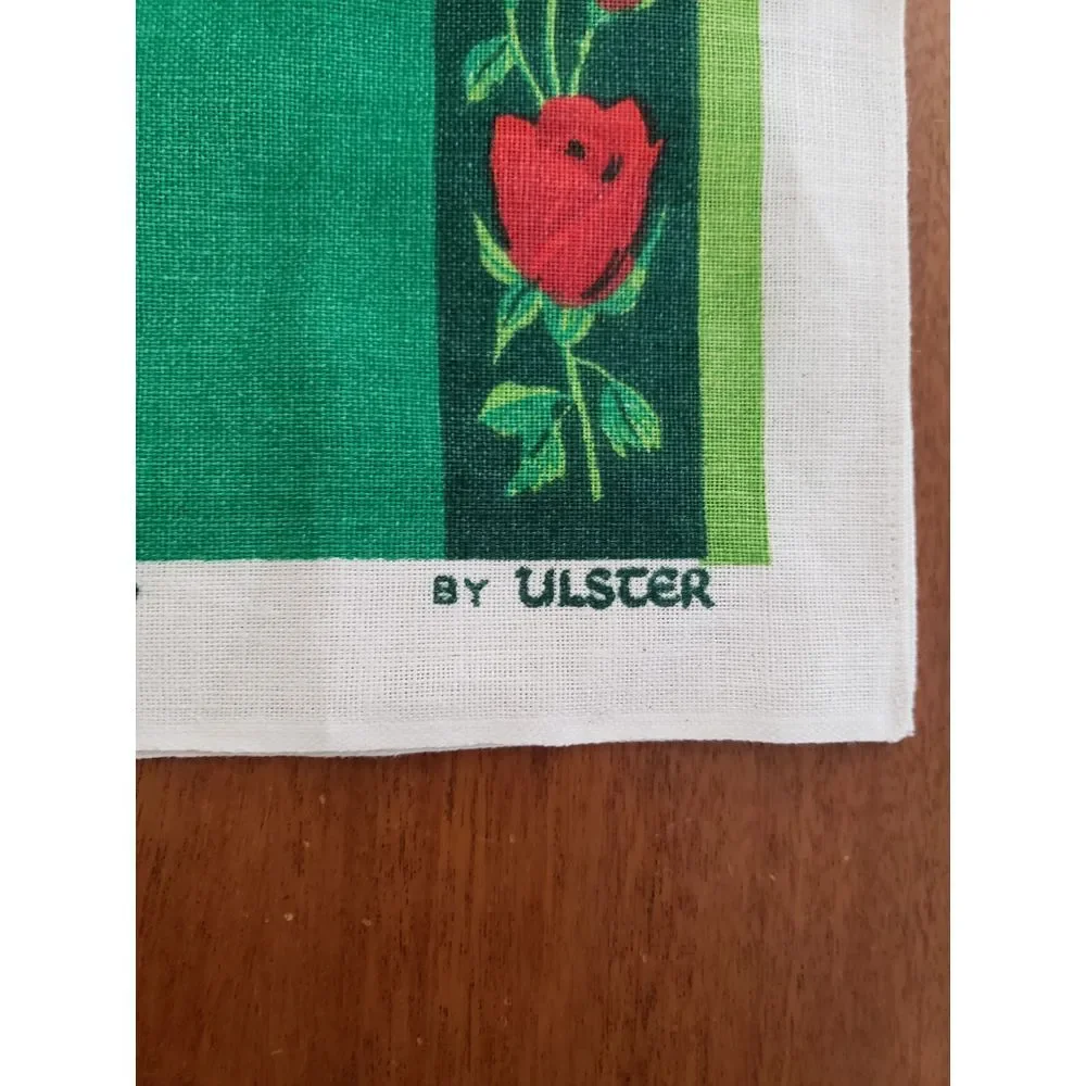Vtg Ulster Linen Tea Towel‎ Regency Roses Made In Ireland Leslie Jones Red Green